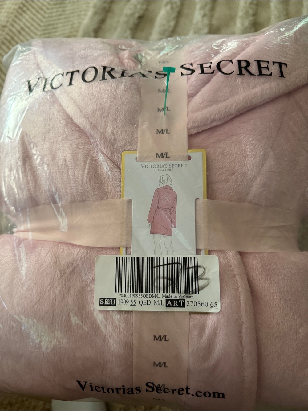 Victoria's Secret Soft Pink Plush Robe - M/L